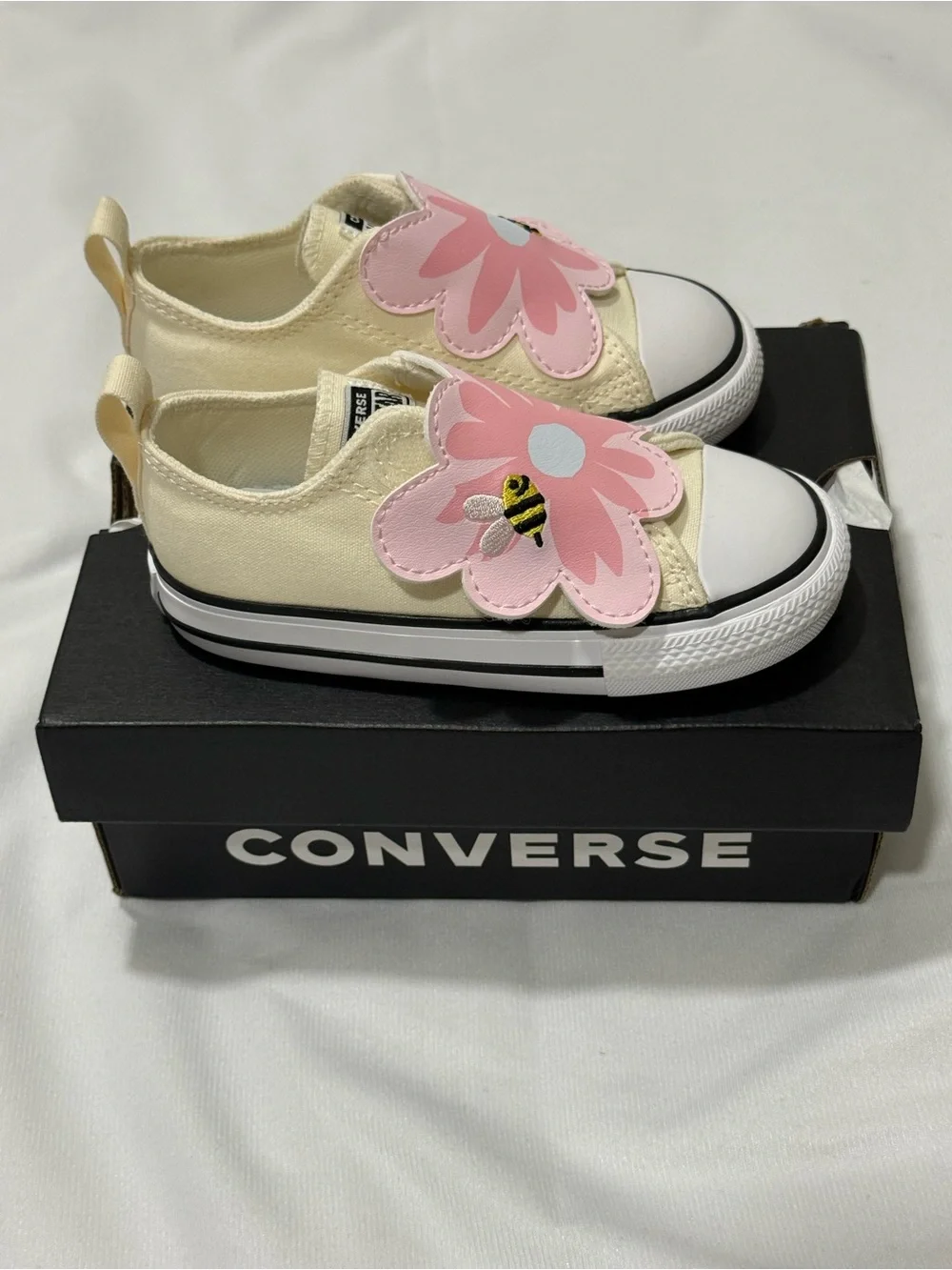 🆕 Kids Chuck Taylor AlI Star One Strap Sneaker